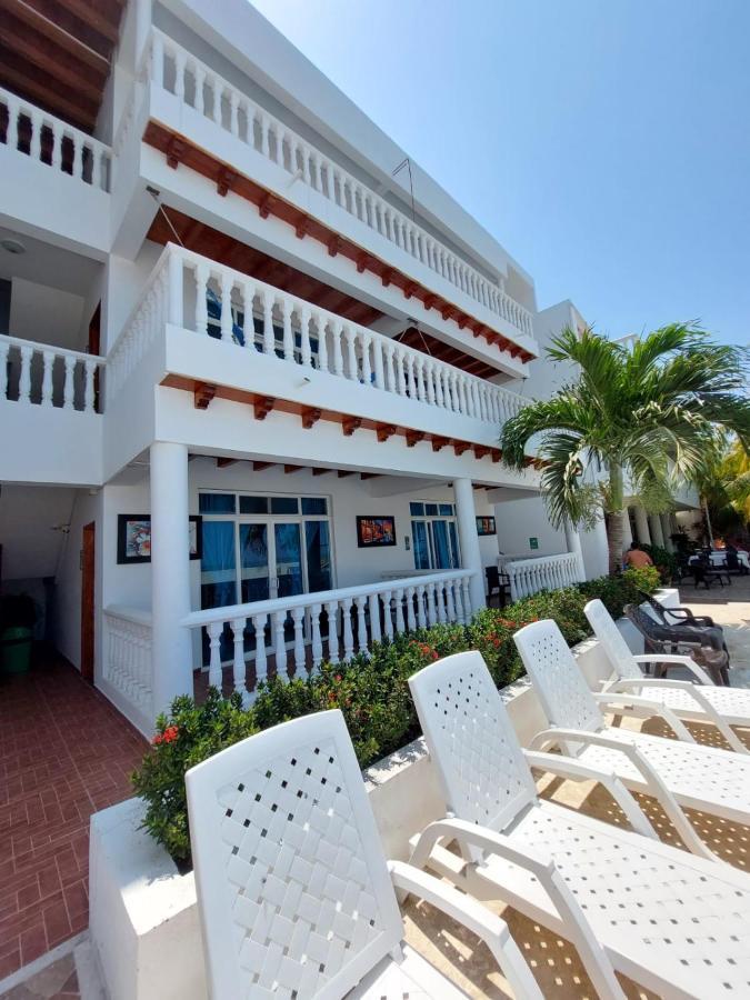 Hotel 3 Banderas Manzanillo Del Mar Cartagena Екстериор снимка