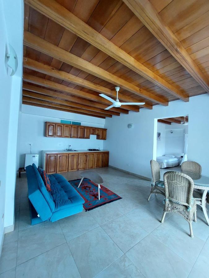 Hotel 3 Banderas Manzanillo Del Mar Cartagena Екстериор снимка