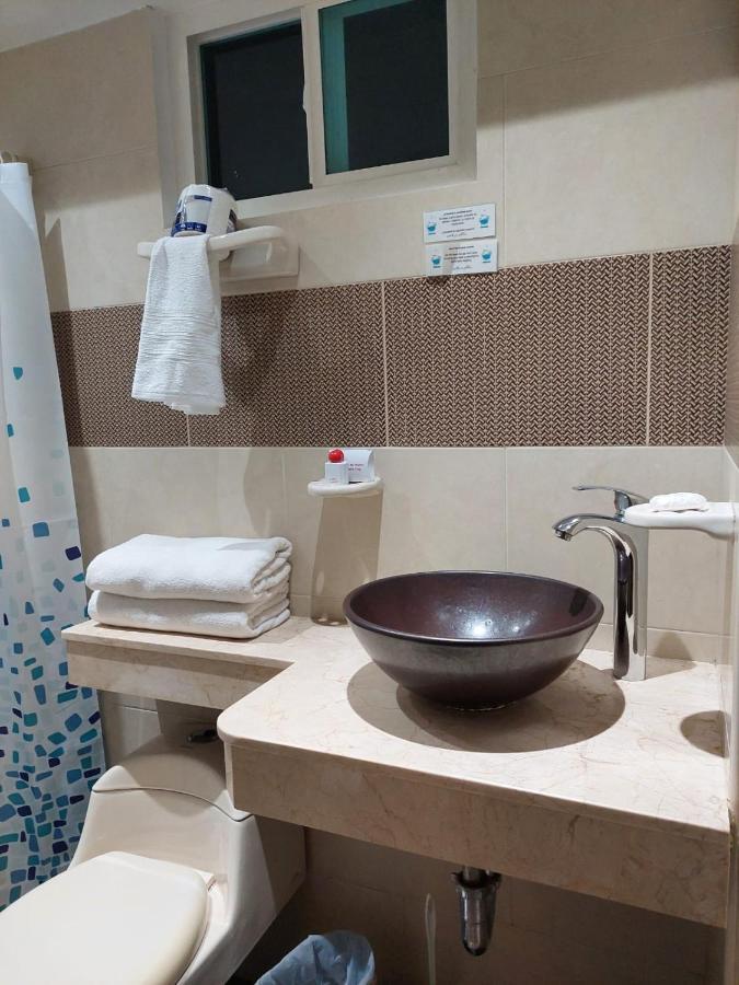 Hotel 3 Banderas Manzanillo Del Mar Cartagena Екстериор снимка