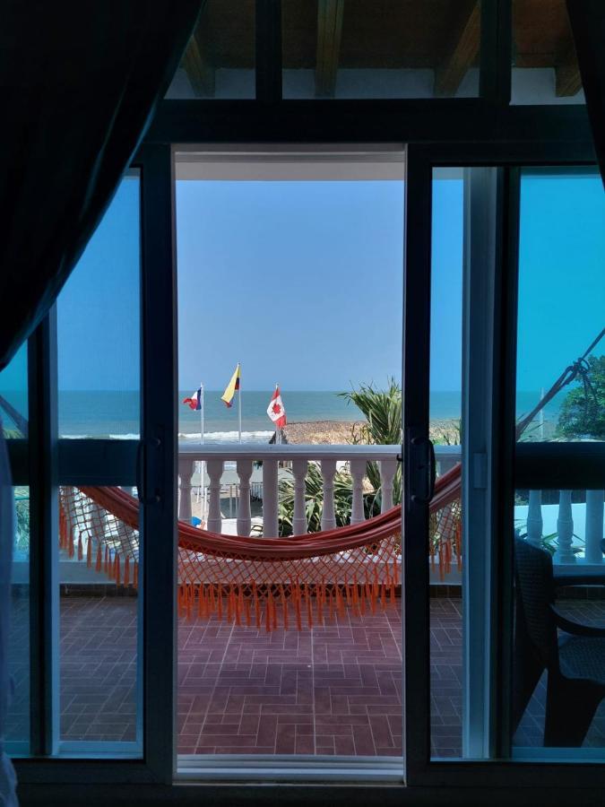 Hotel 3 Banderas Manzanillo Del Mar Cartagena Екстериор снимка